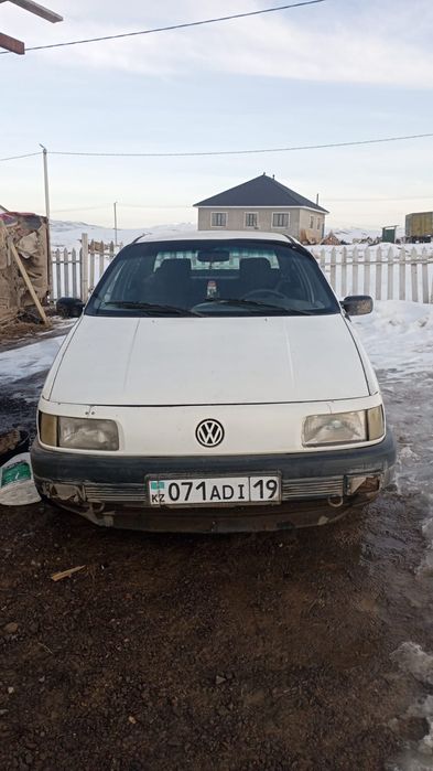 Пассат б3 1993 седан
