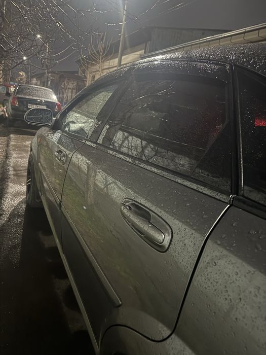 Лассети 1.6  2013 йил