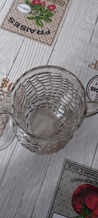 Продам графин для холодных напитков