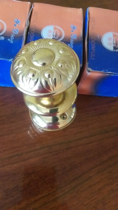 Продам. Дверная ручка!