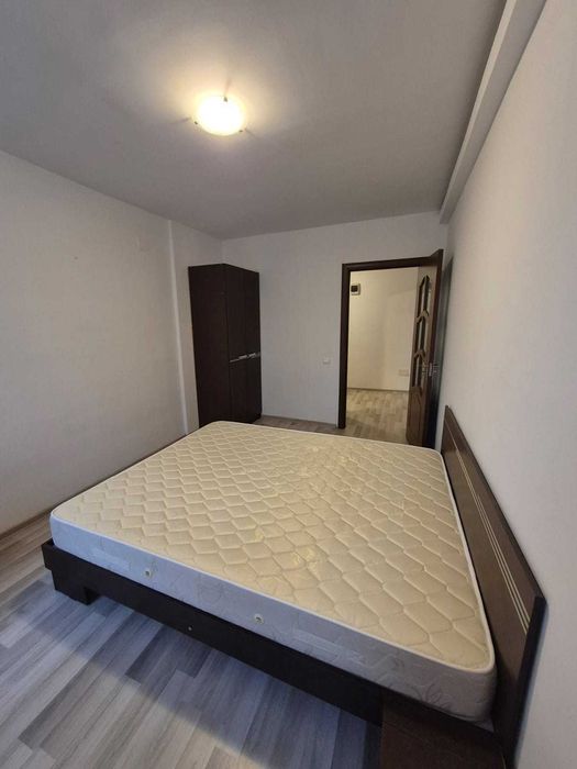Inchiriez apartament cu 2 camere, Brasov, zona centrala