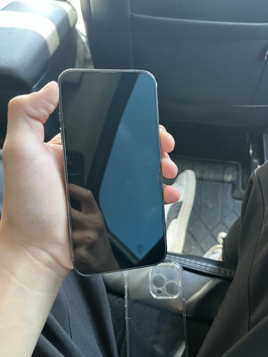 Продам Iphone 13pro