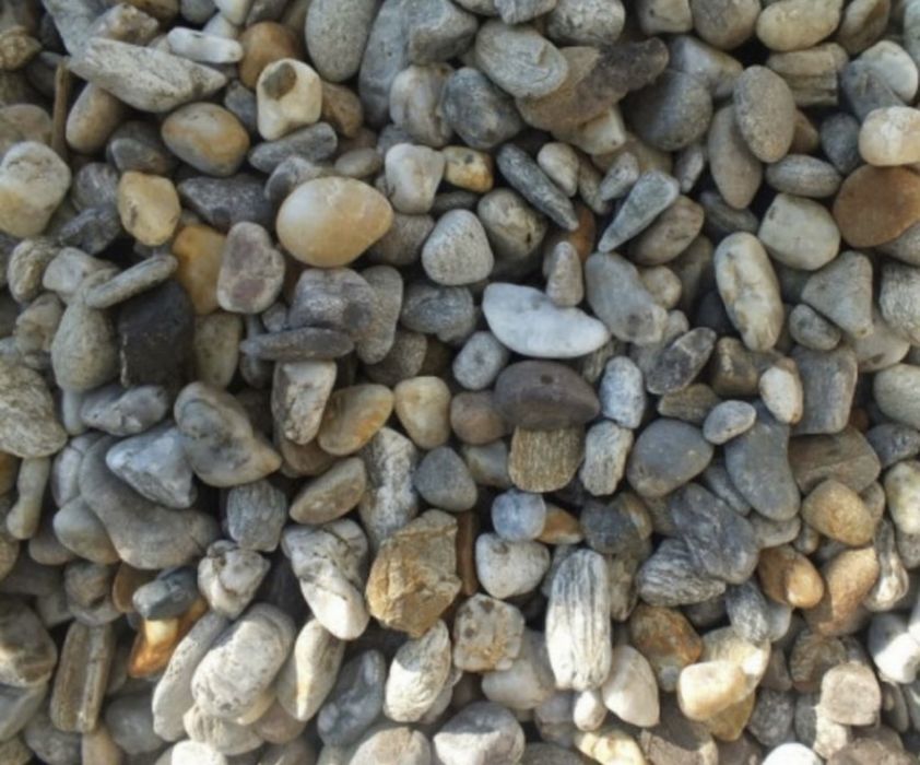 nisip, balast, pamant vegetal,chisai, piatra