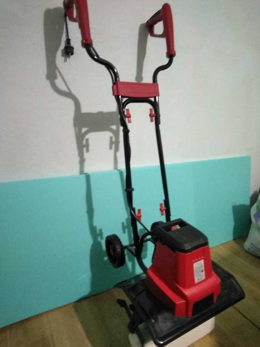 Свободна електрическа мото фреза