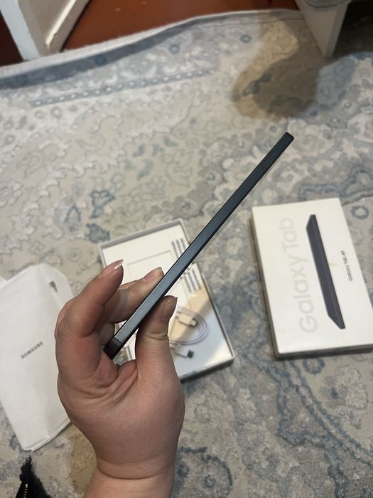 Срочно продам Galaxy Tab A9