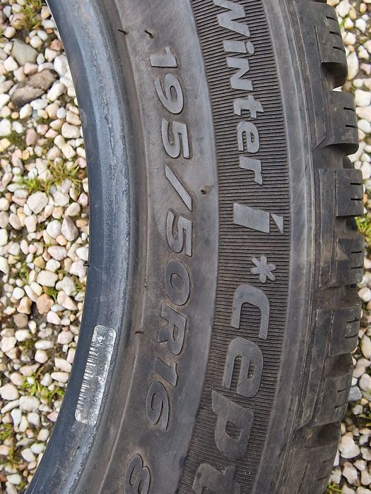 2бр зимни гуми 195 45 16