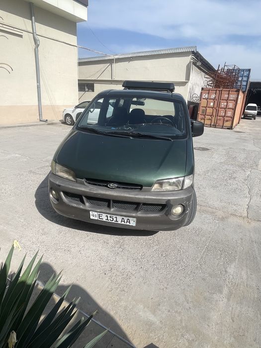 Hyundai starix 1999