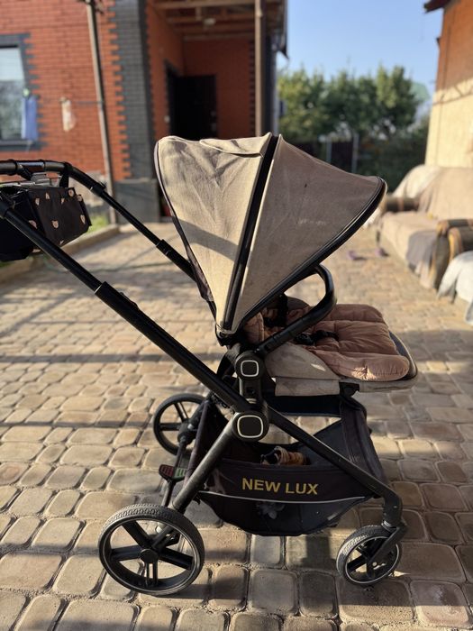 New lux ining baby коляска