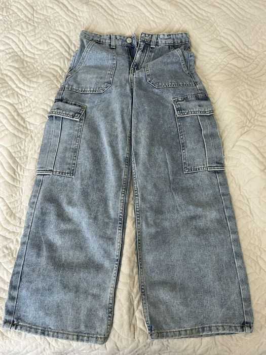 Продаю джинсы на девоку 9-10 лет