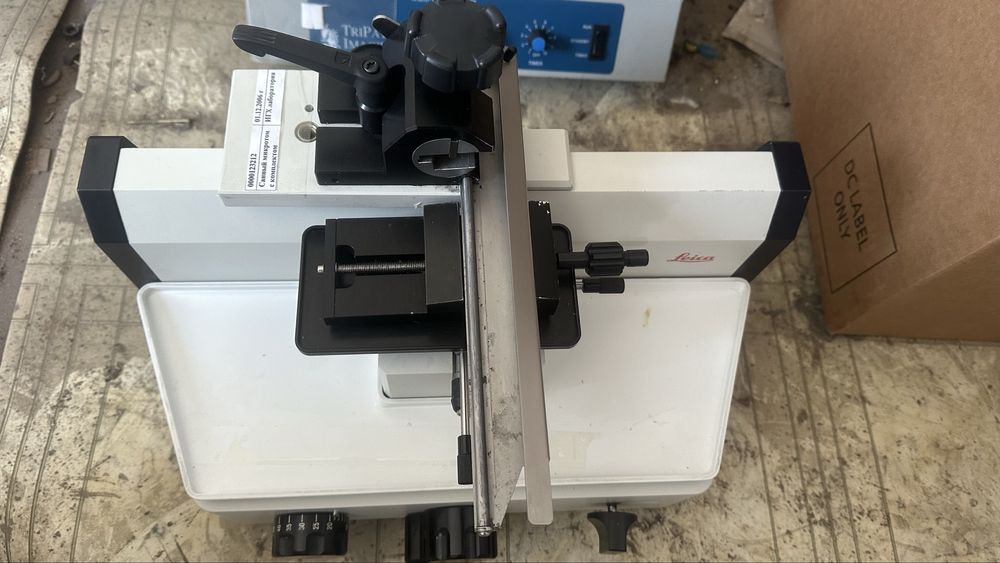 Микроскопы 1. Olympus BX61VS 2. Leica DM1000