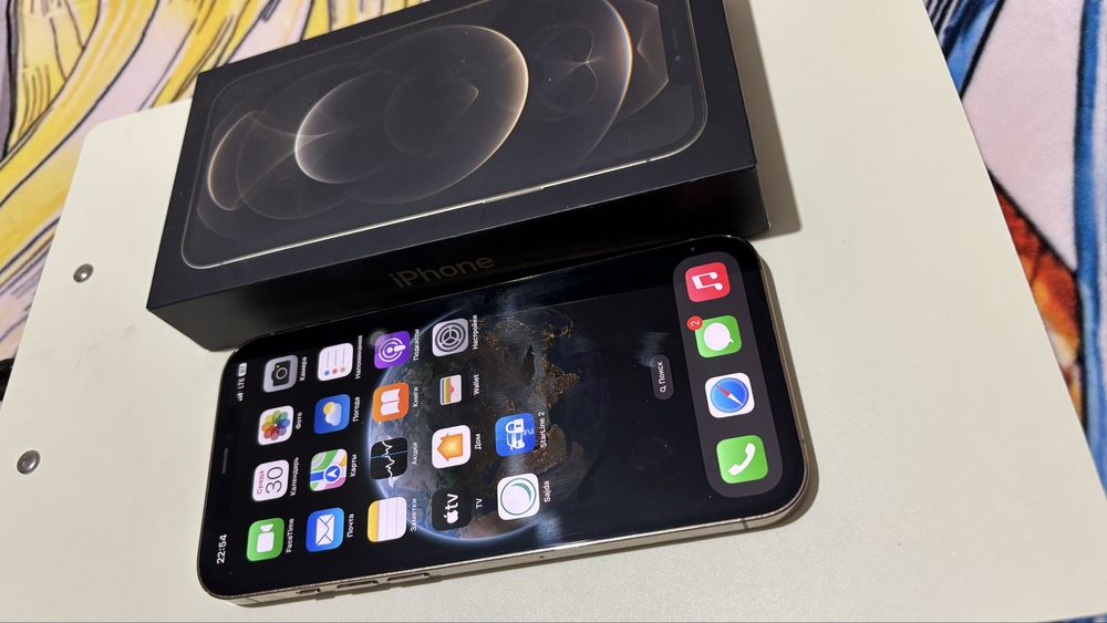Продам iPhone 12 Pro 128 gb