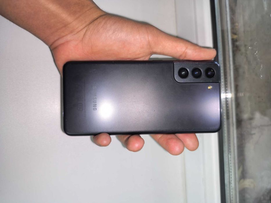 Samsung s21 128 гб