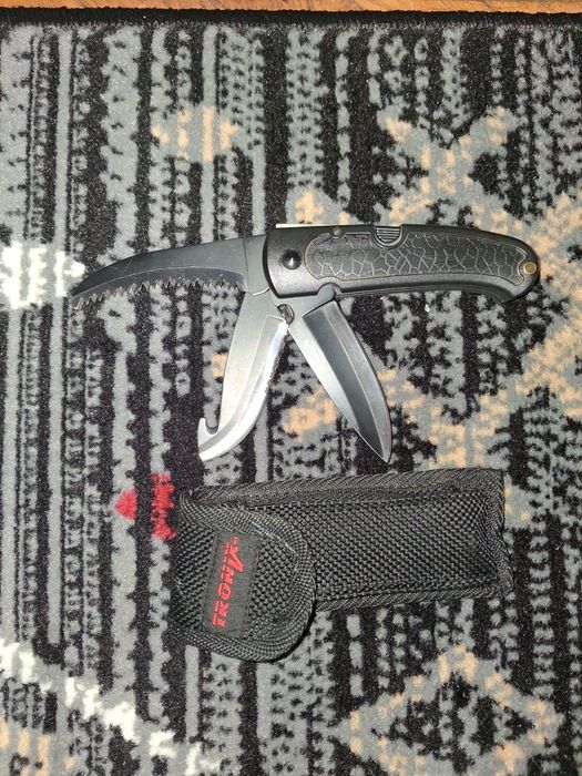 Cutite vânătoare,bricege,topoare,lanterne