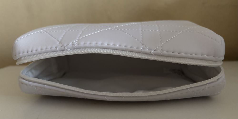 Козметична чанта Dior