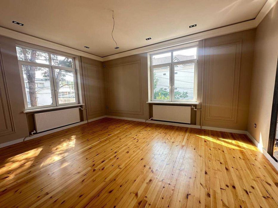 R5 Сдаётся Участок под Офис на улице Никитина, ор-р Максим Горький!