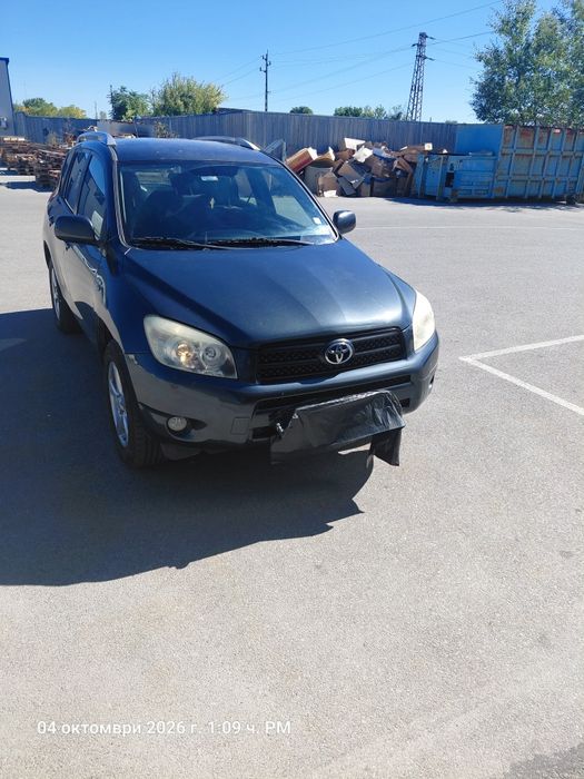 Продавам Тойота RAV 4