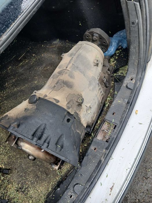 Автоматична скоростна кутия за мерцедес clk270 2004г.