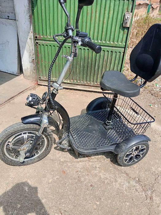 Продавам Триколка 48V