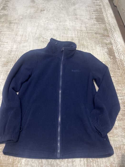 Спортивка новая серая жинсы тоже