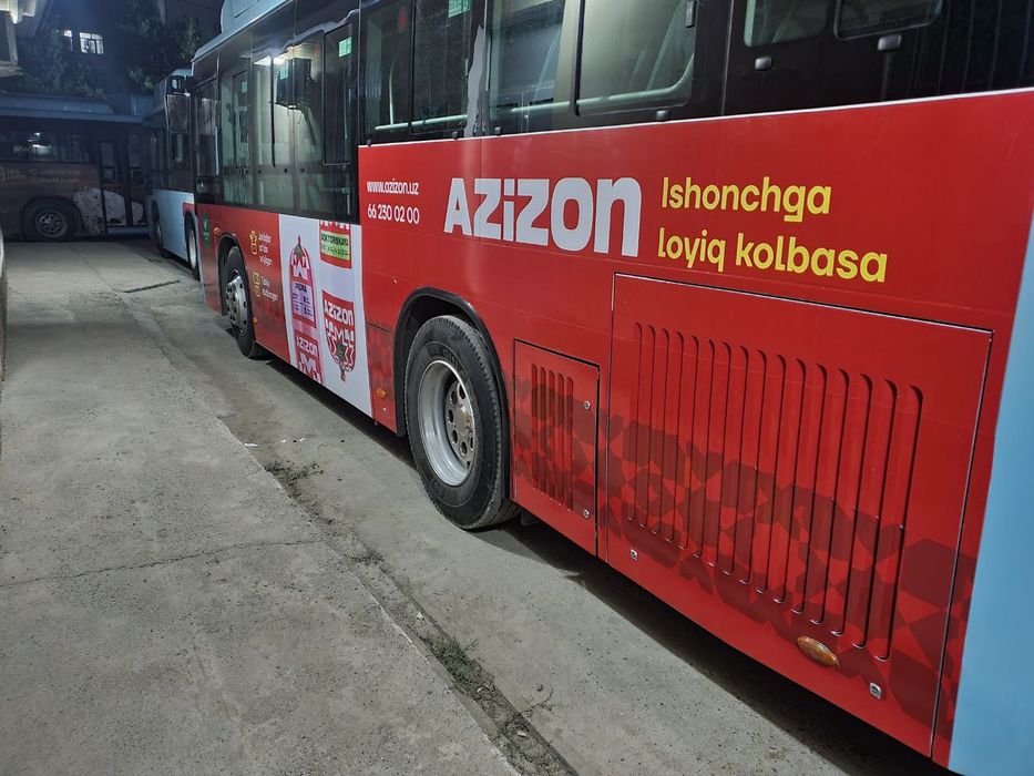 Samarqandda avtobuslarda reklama joylashtirish // tashqi reklama