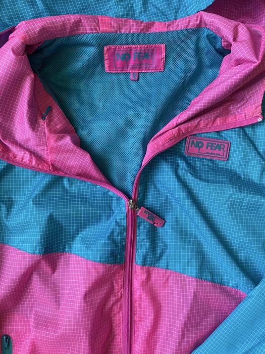 Ветровка дамска No fear