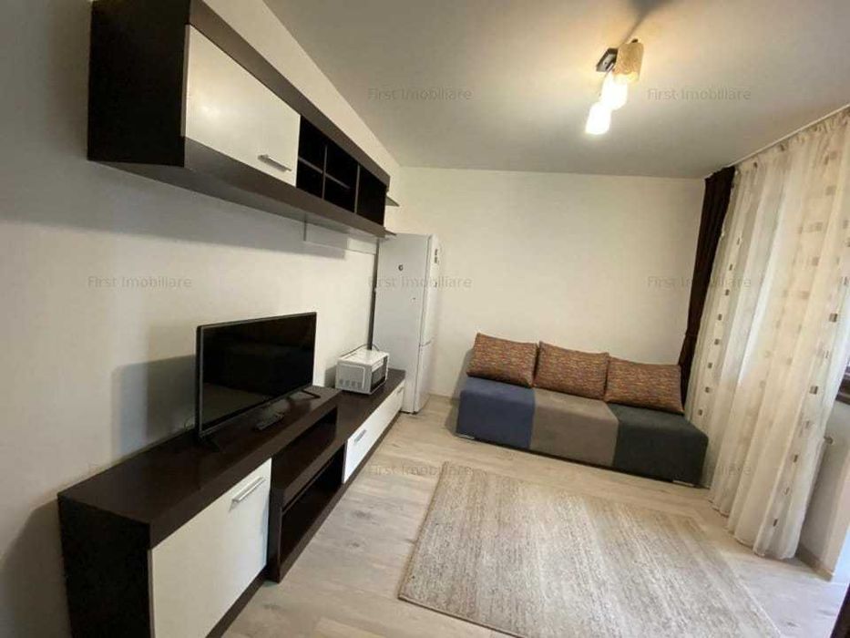 Proprietar- Apartament  cu 2 camere tip studio,iesire curte,langa Parc Drumul Fermei
