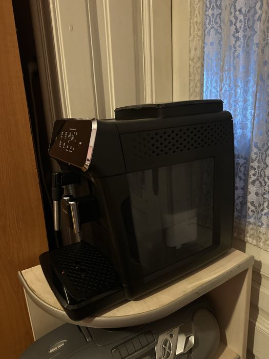 Espressor automat Philips seria 2200