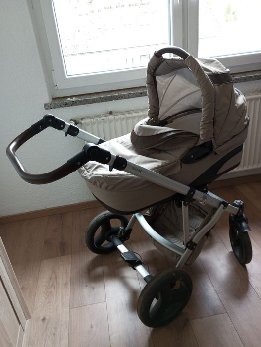 Cărucior pentru copii