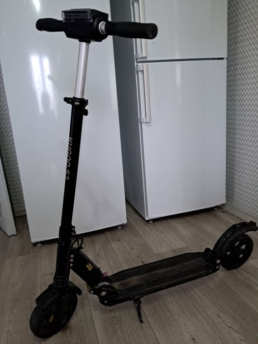 Продам электросамокат