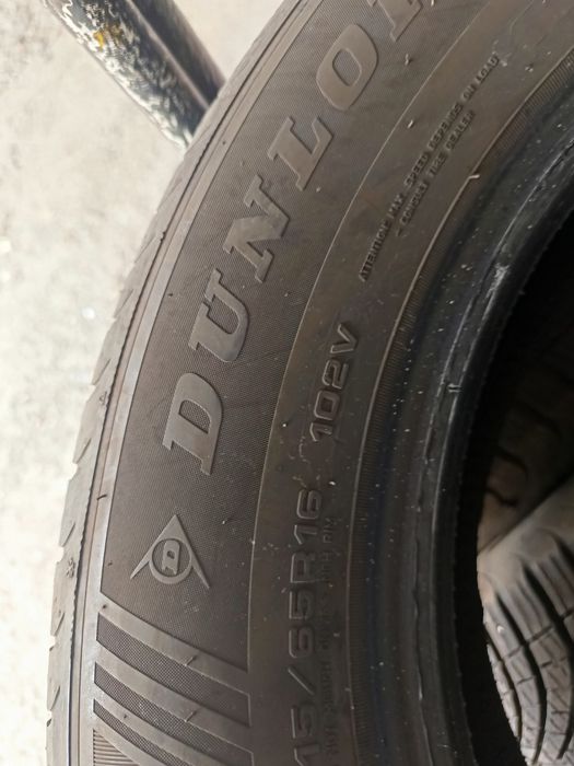 4бр.Всесезонни гуми 215/65/16-Dunlop за джип
