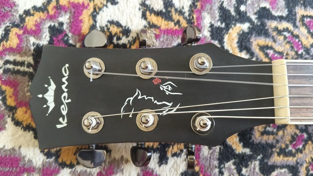 Acoustic guitar Kepma