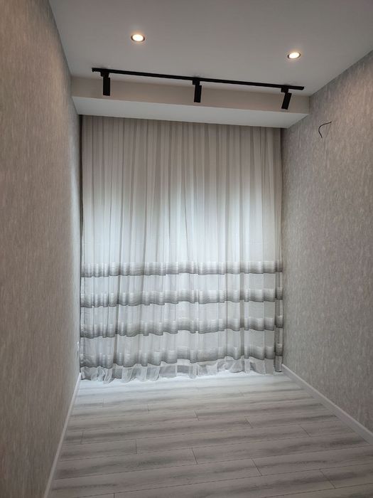 Срочно Мирзо Улугбек туманида 3 хона 4 этаж 6 этажка