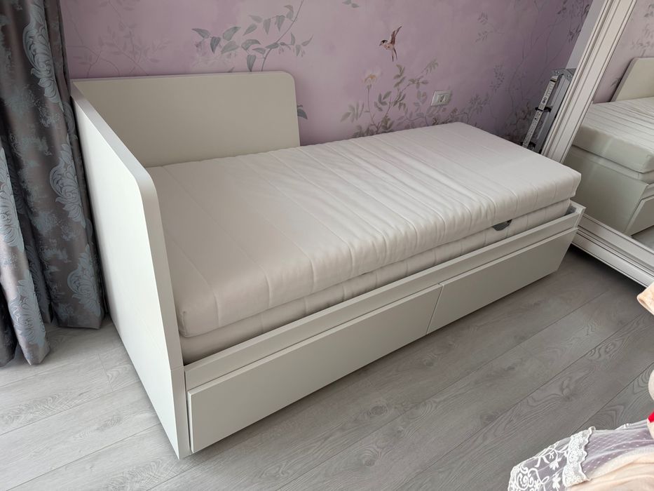 Pat Ikea Divan Flekke cu 2 saltele