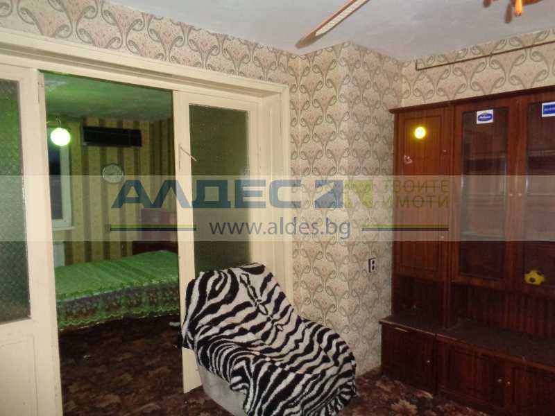Продава се Къща в София, Враждебна - 319 кв.м за 721 €/кв.м - Снимка #2