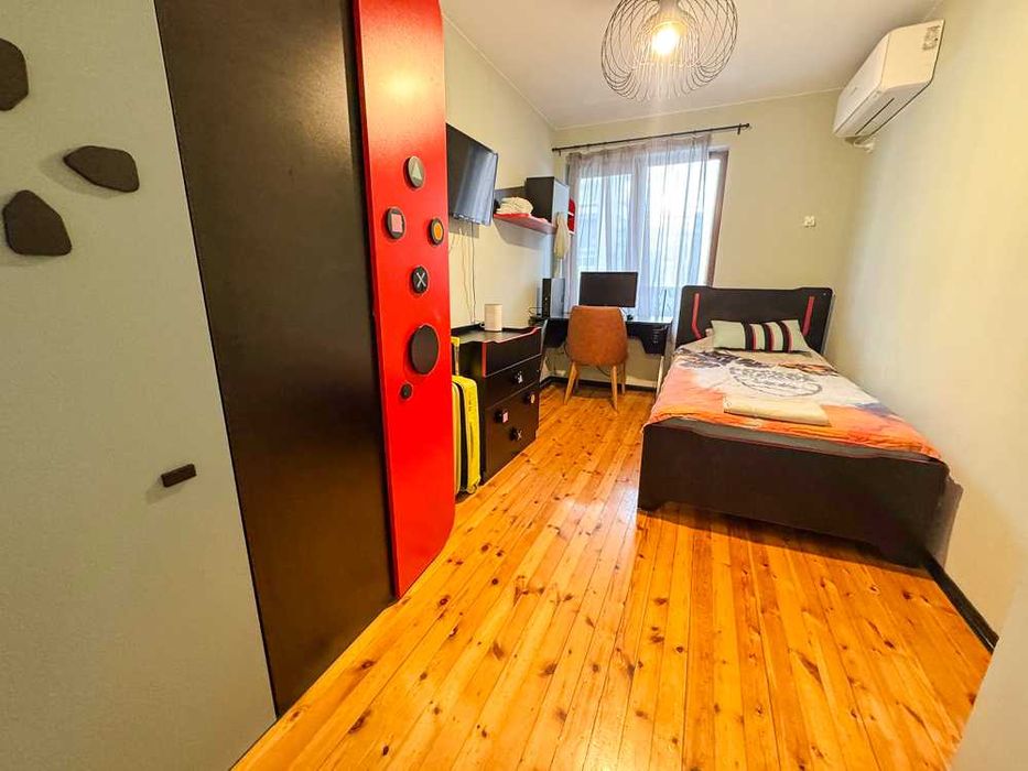Продава се Многостаен апартамент в Русе, Център - 108 кв.м за 1110 €/кв.м - Снимка #18
