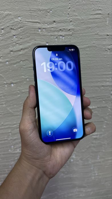iPhone 13 отличное состояние 128 gb