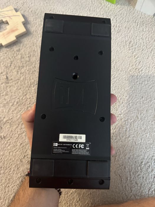 Native Instruments Traktor X1 – Controller DJ stare excelenta