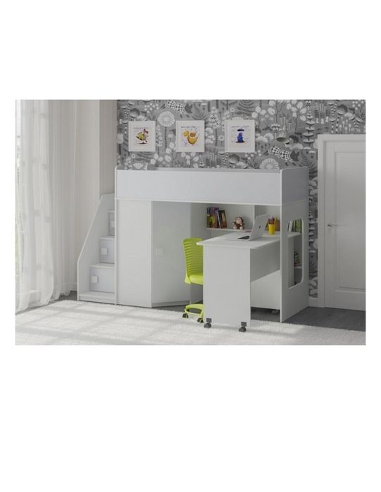 Продам детскую кровать со столом