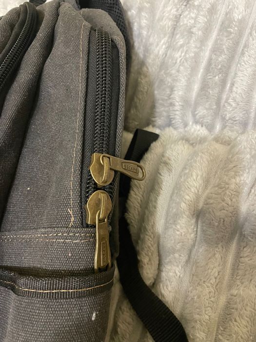 Раница за планина училище