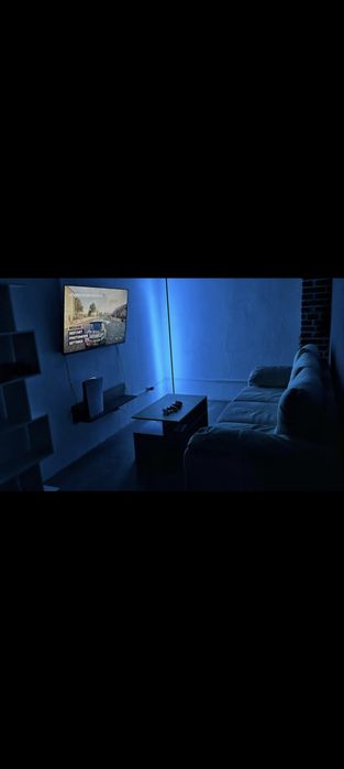 Установка кронштейнов, телевизоров