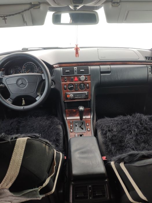 Мерседес w 210, 3.2(м112)