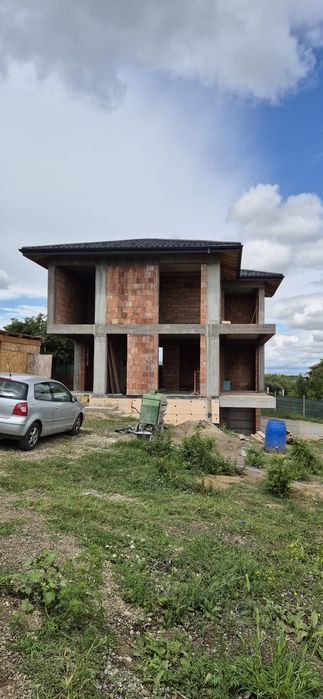 Construcții Case - vile