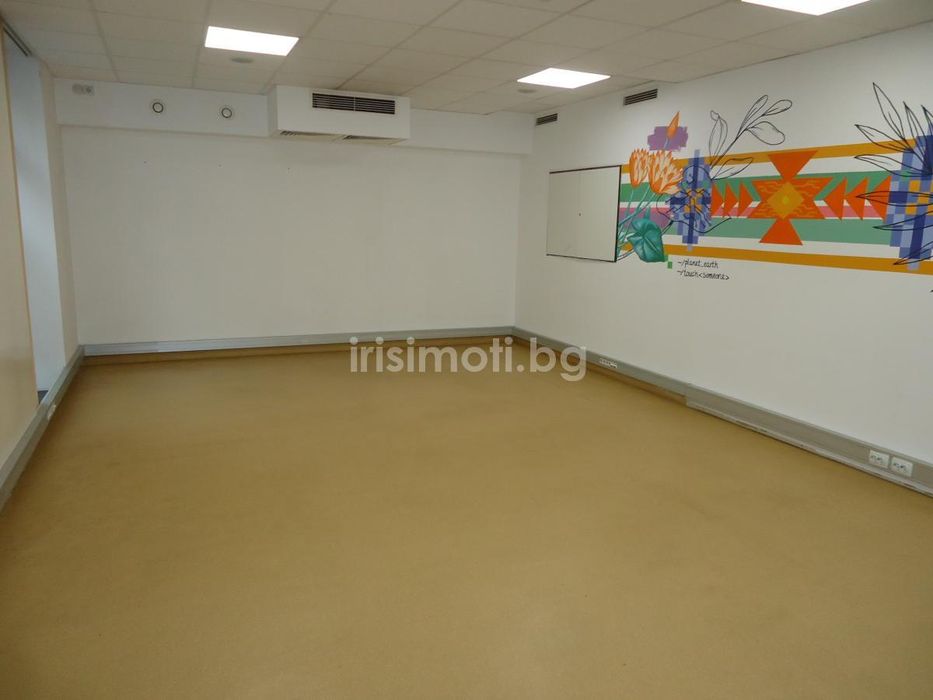 Дава се под наем Офис в София, Център - 95 кв.м за 1231.65 € - Снимка #2