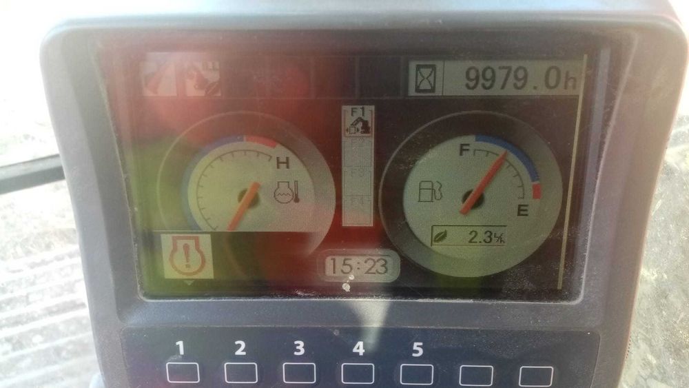 Vand Excavator Hitachi ZX 210 AN 2011 ore 9980