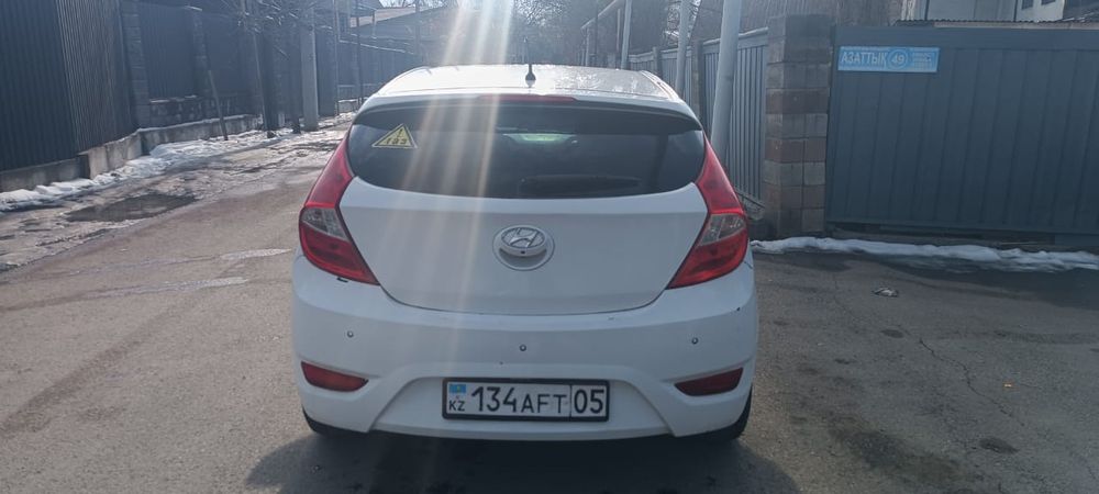 Hyunday Accent сатамын