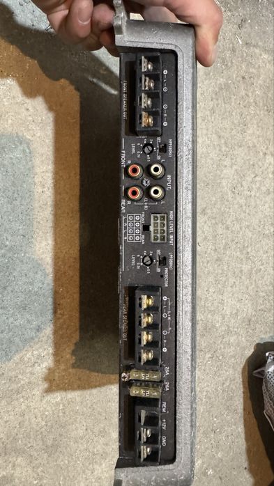 Усилвател Sony XM-SD14X