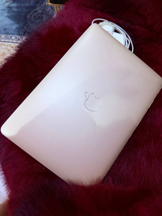 MacBook Air полностью рабочий