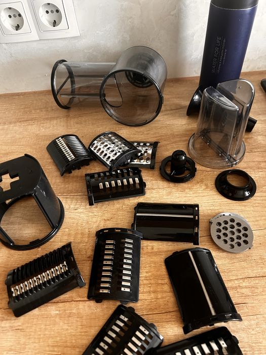 Мясорубка с овощерезкой