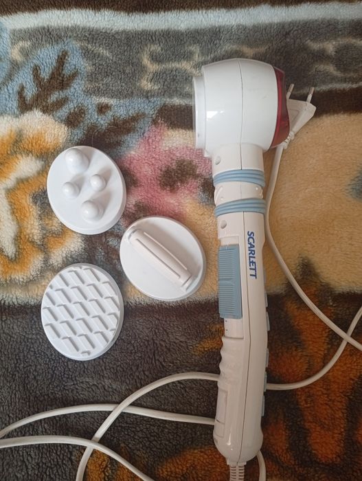 Вибро массажёр с инфракрасным излучением.