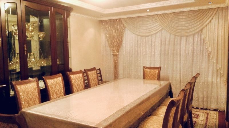 Своя Метро Хамза 3в4/2/4 кирпич Балкон 2x6 Закрытый двор Есть Шлагбаум